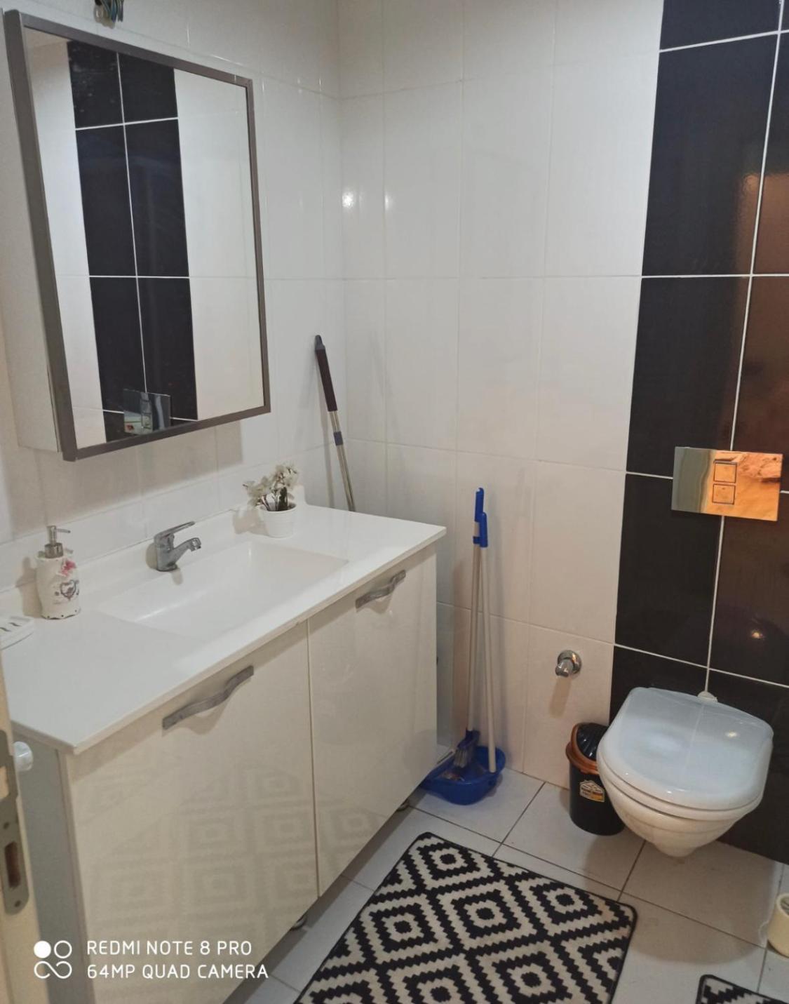 Tranquil Apartment Истанбул Екстериор снимка